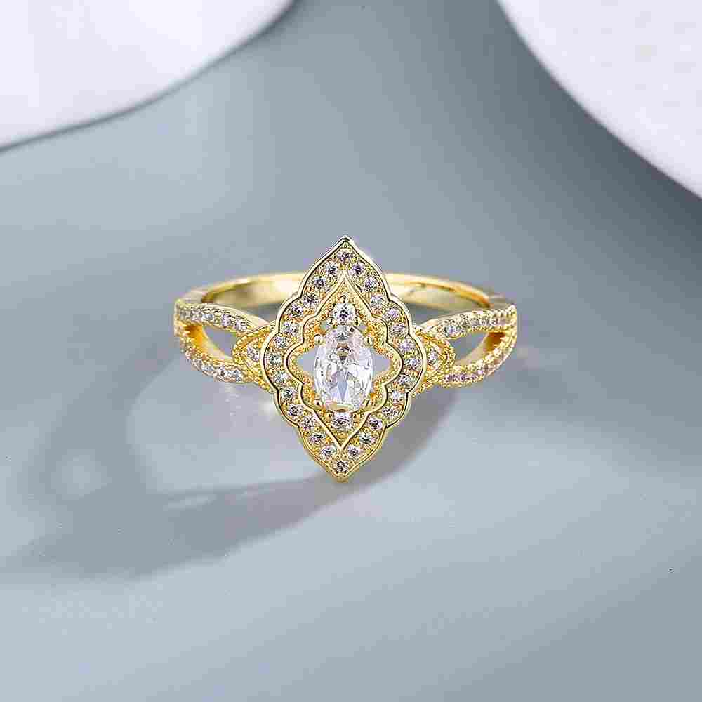 WOMEN RING GOLD