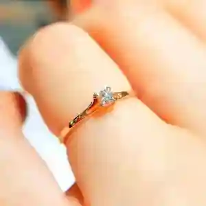 WOMEN RING GOLD